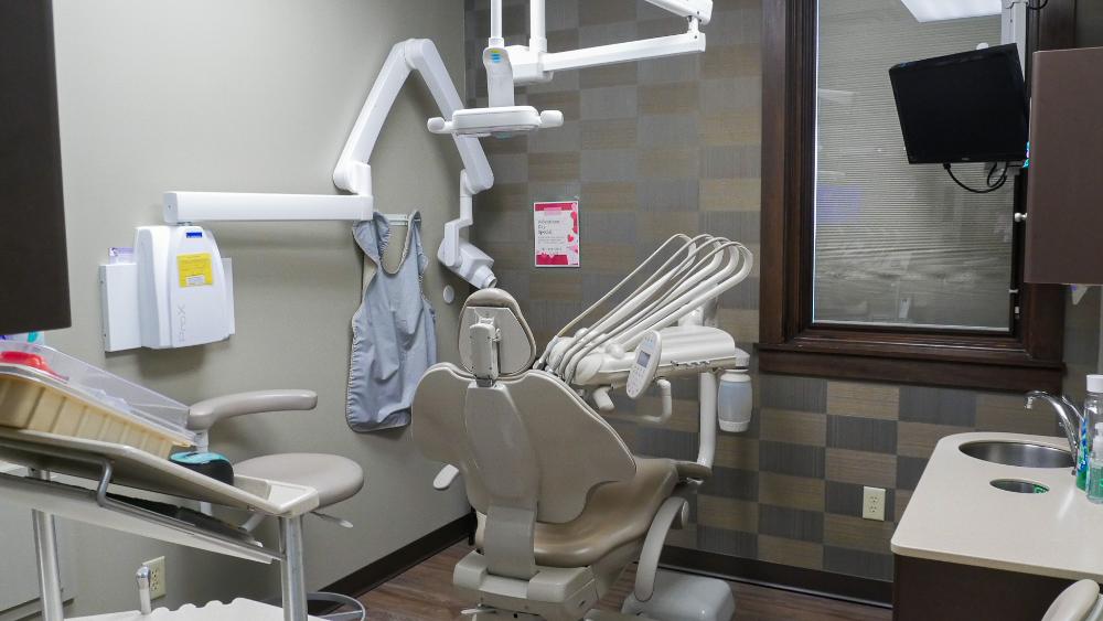 Dental treatment room